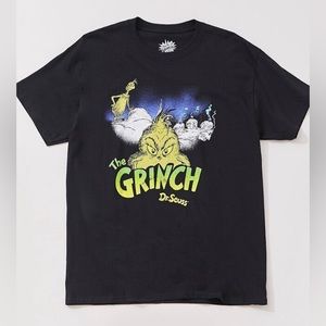 NWT Forever 21 Dr. Seuss The Grinch Graphic Tee in Black Size S/M